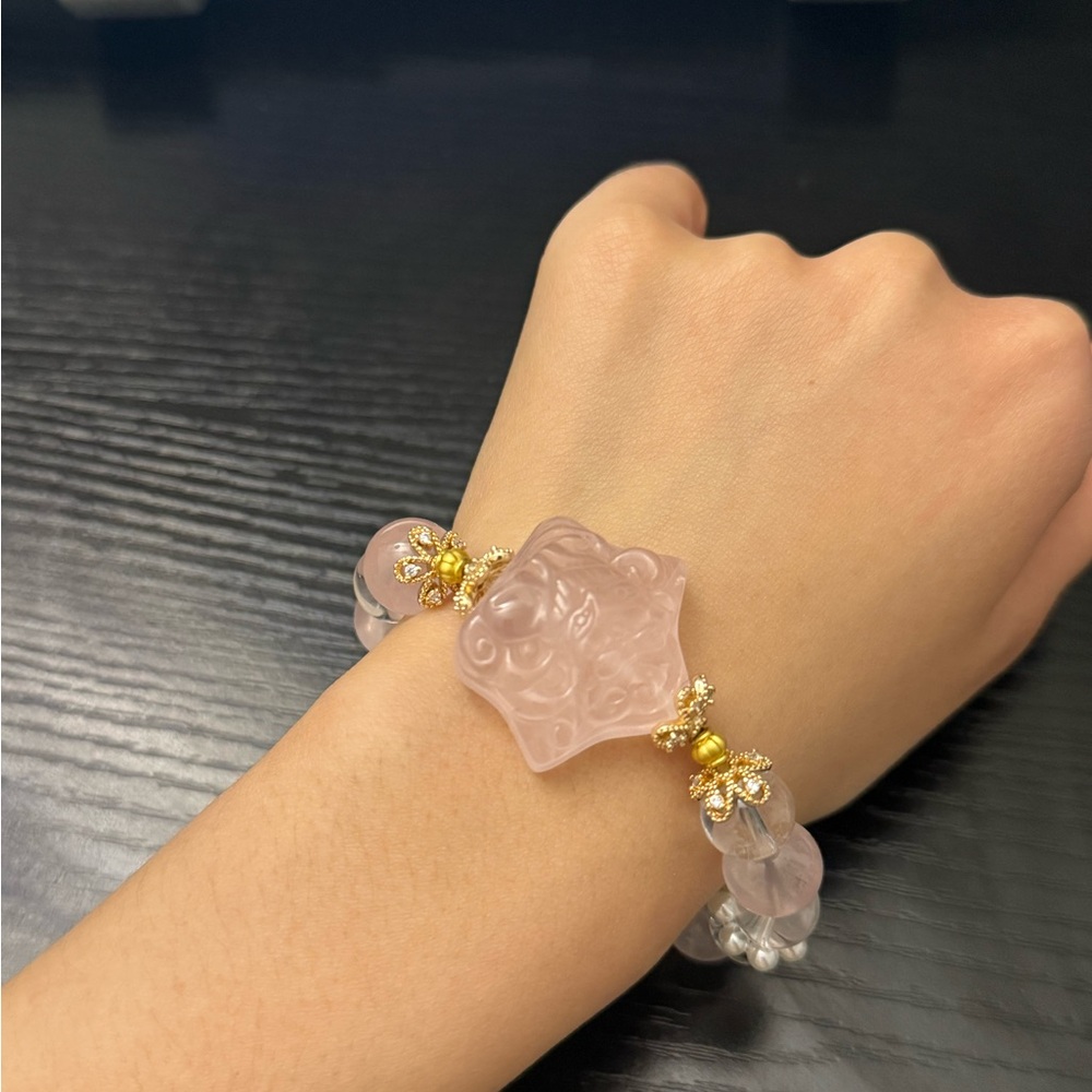 Elegant Pink and Gold Bracelet